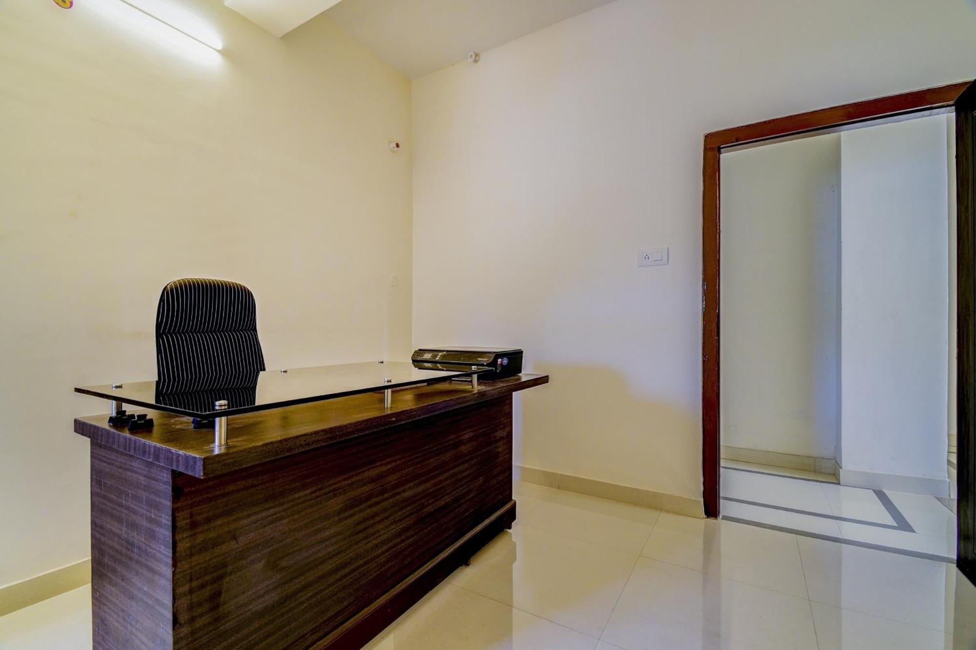 Hotel O Home Cozy Home Guwahati Eksteriør billede
